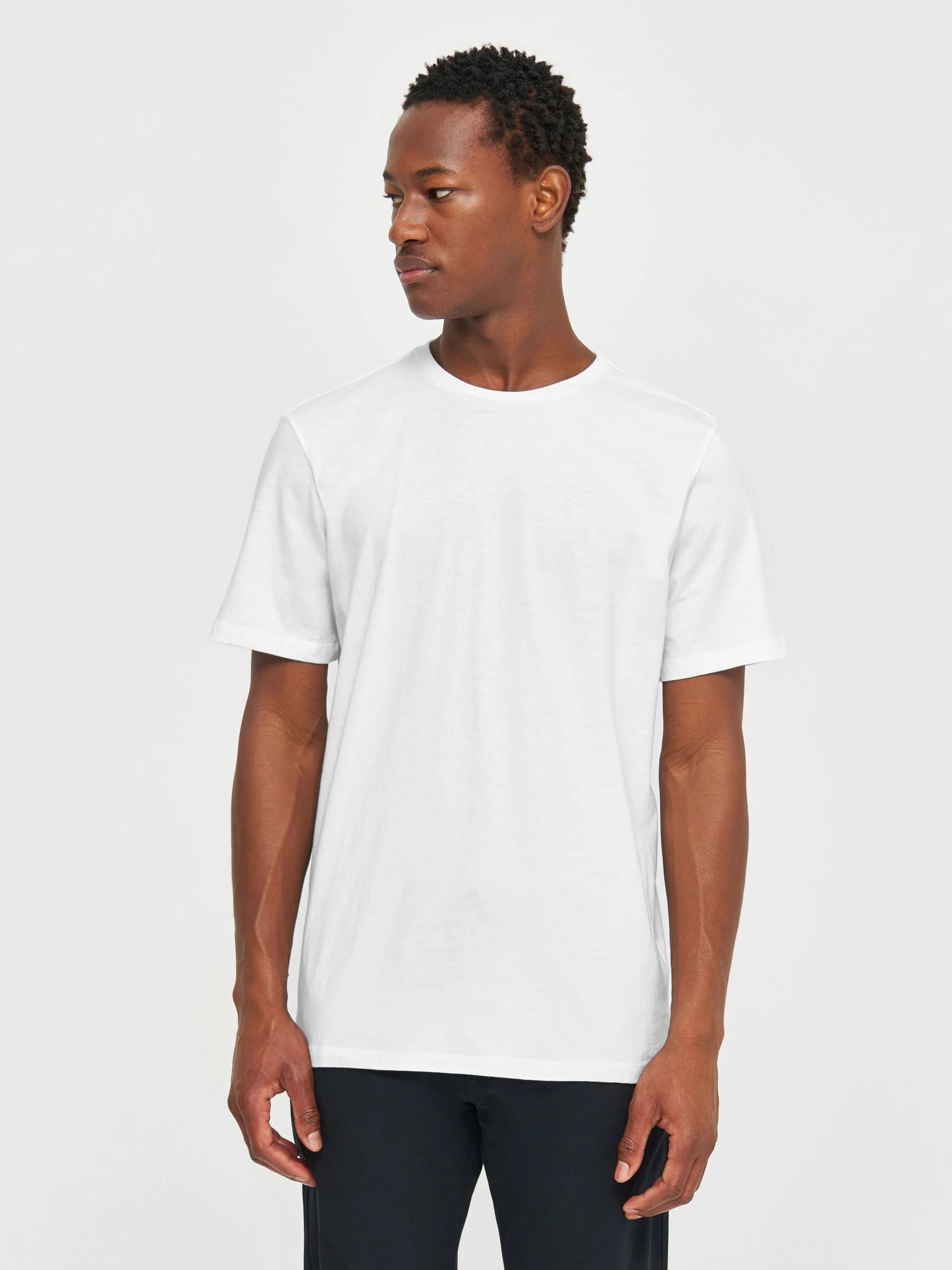 Camiseta blanca básica